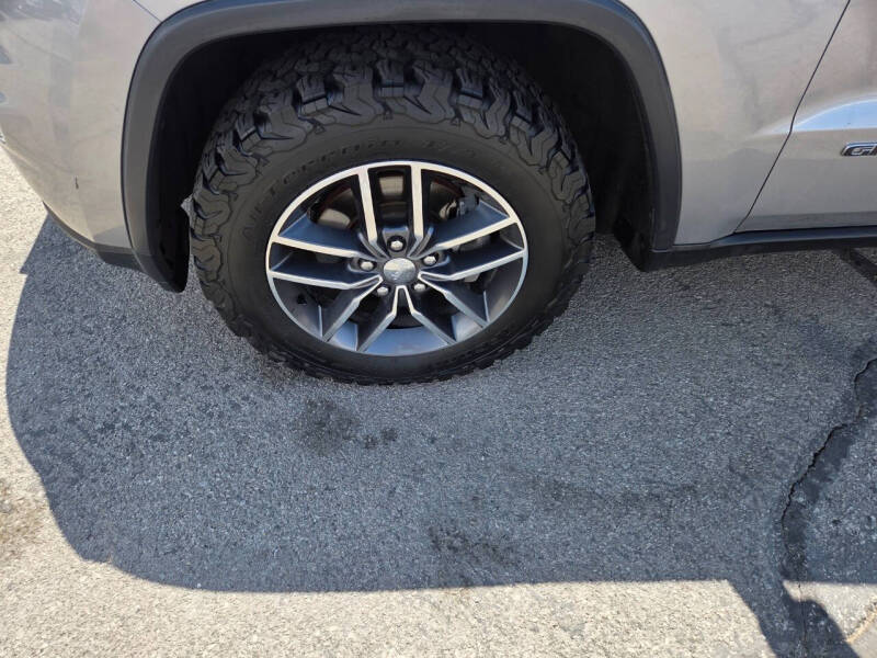 jeep grand cherokee 2017 1C4RJFBG5HC769461 image jeep grand cherokee 2017 1C4RJFBG5HC769461 image